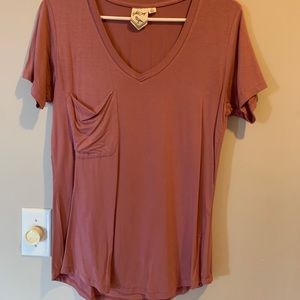 V-neck loose fitting t-shirt